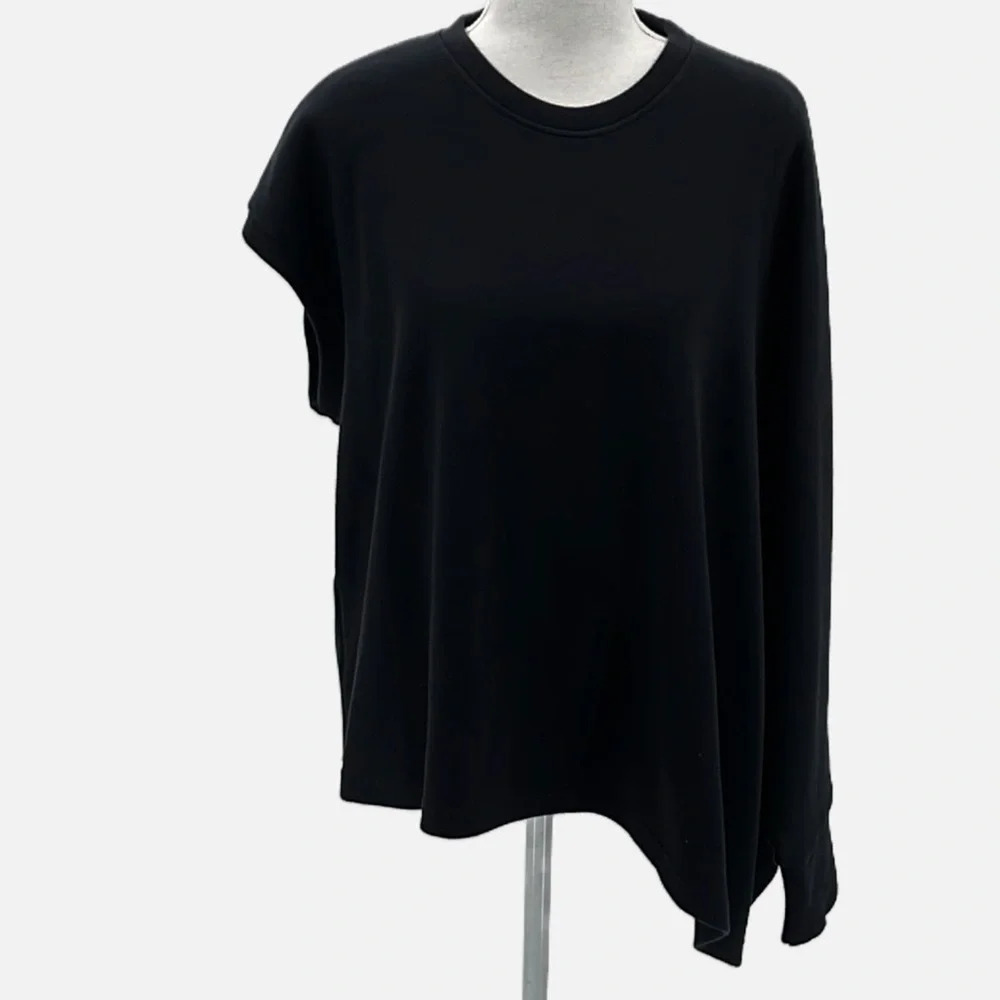 Lost & Found Rooms Ria Dunn One Sleeve Asymmetric Sweatshirt - NWOT - Medium